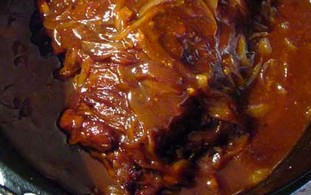 Chuck roast with barbecue sauce