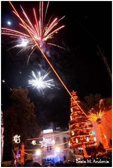 Christmas fireworks in Bethlehem (Photo by: Beata M. Andonia)