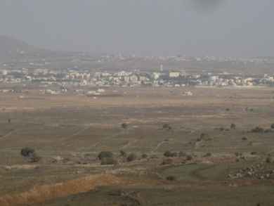 Qunetra, Syra  - view from the Golan heights (Joe Yudin)