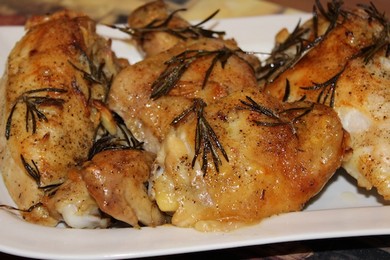 Rosemary garlic chicken (Courtesy)