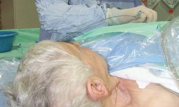 DR. IGOR KOGAN performs surgery at Rambam