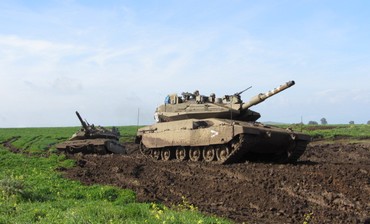 A tank battalion from the Armored Corps 401 Brigade held a war drill on the Golan Heights on Feb 20