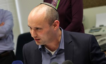 Naftali Bennett at a Bayit Yehudi faction meeting, February 18, 2013.
