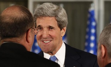 US Secretary of State John Kerry shakes hands with Netanyahu, March 20, 2013. 