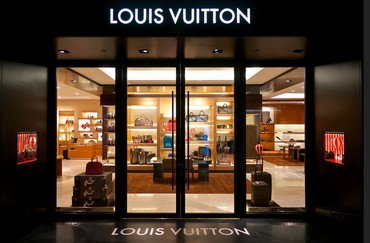 Louis Vuitton brings bags of class to Tel Aviv - The Jerusalem Post