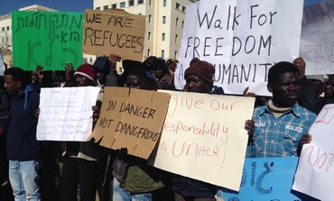 African migrants protest in Jerusalem against detention policies, December 17, 2013 Photo: Benji Rosen