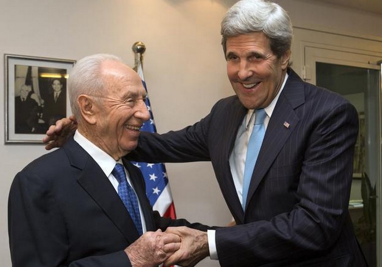 US Secretary of State John Kerry (R) meets former president Shimon Peres in Jerusalem, REUTERS
