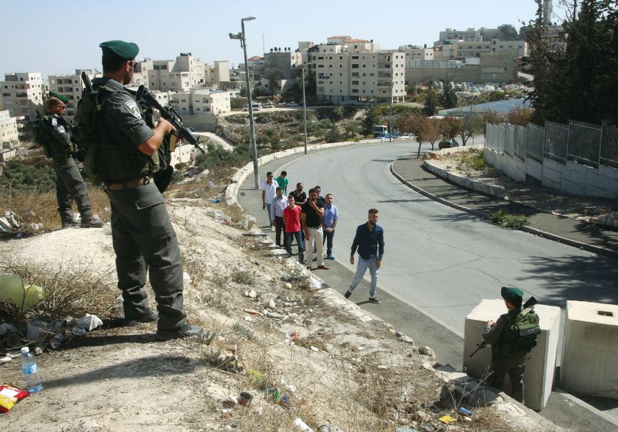 A checkpoint outside Isawiya (photo credit: MARC ISRAEL SELLEM)