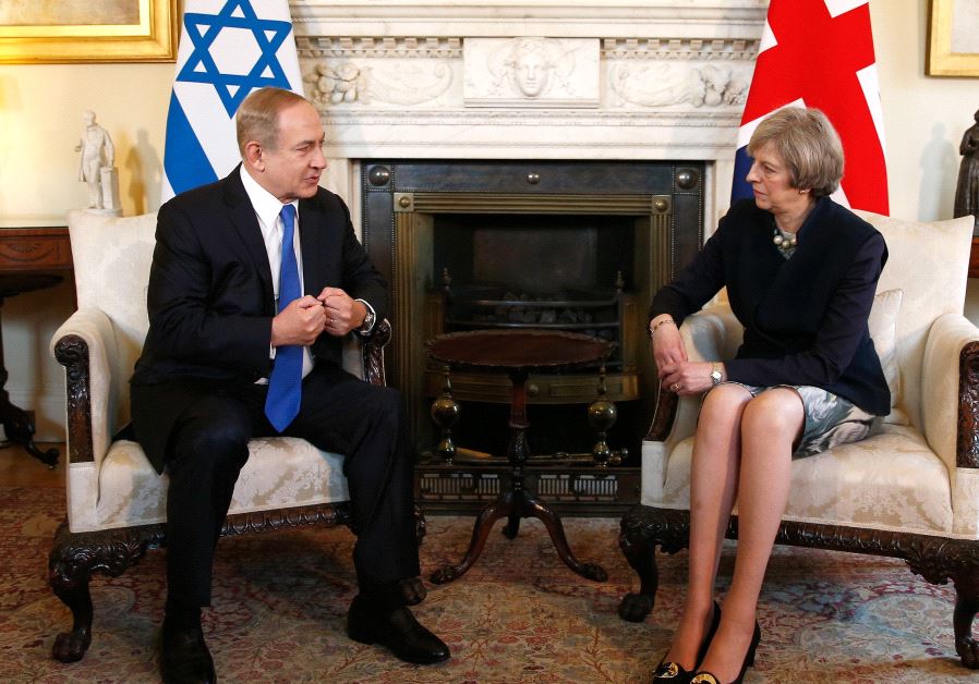 Prime Minister Benjamin Netanyahu meets with his British counterpart Theresa May in London (Reuters)