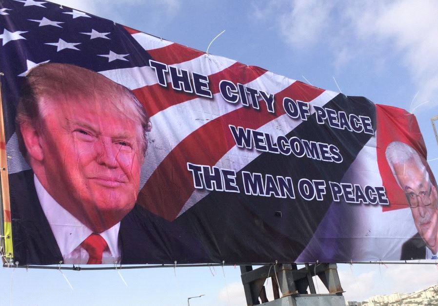 A poster welcoming US President Donald Trump in Bethlehem, May 23, 2017