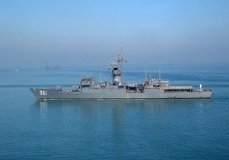 Warship with the flag of the Egyptian Navy. - Photo courtesy: Wikimedia Commons