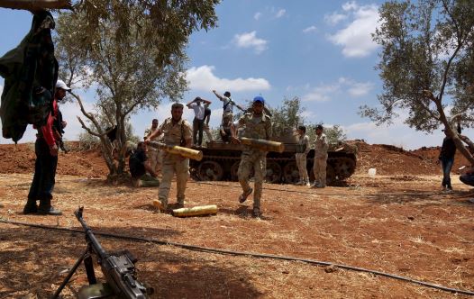 Syrian rebels prepare for fighting in Syria