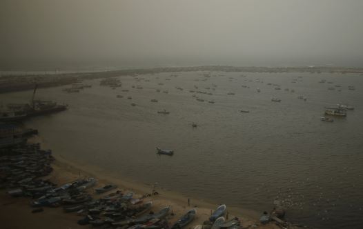 A view shows fishing boats at the seaport of Gaza City on a stormy day January 18, 2016. (credit: REUTERS)
