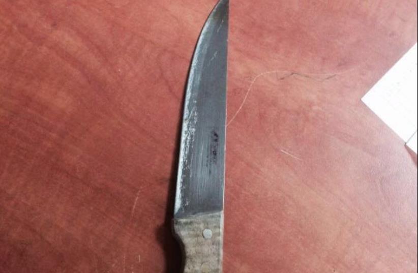 Palestinian youth arrested with concealed knife while stalking Jewish ...