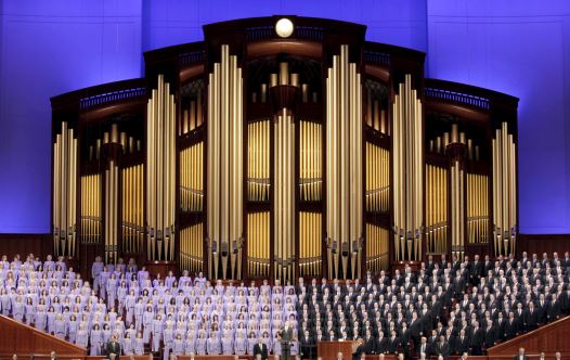 The Mormon Tabernacle Choir sings at the first session of The Church of Jesus Christ of Latter-day Saints' 185th Annual General Conference in Salt Lake City, Utah April 4, 2015 (credit: REUTERS)