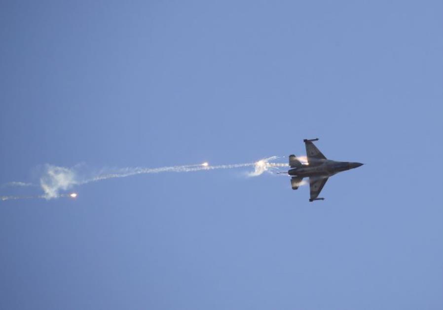 Israeli f-16 fighter jet