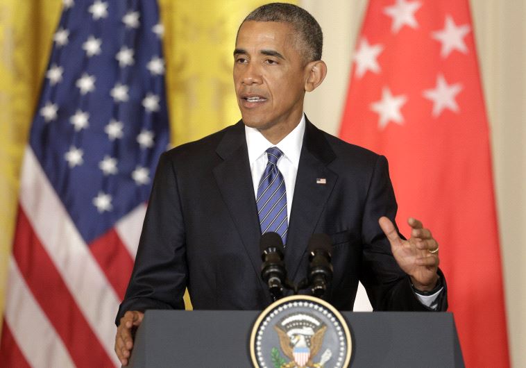U.S. President Barack Obama and Singapore Prime Minister Lee Hsien Loong (not pictured) speak during a press conference at the White House in Washington, U.S., August 2, 2016.