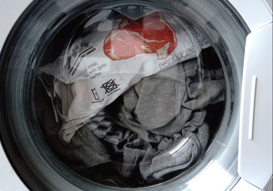 THE IDEA FOR &lsquo;Sous La Vie&rsquo; foods, which come in specially designed bags that go right in with the laundry, was inspired by an effort to aid the homeless.