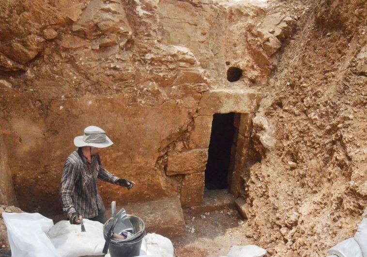 Mikve discovered under nursery schools