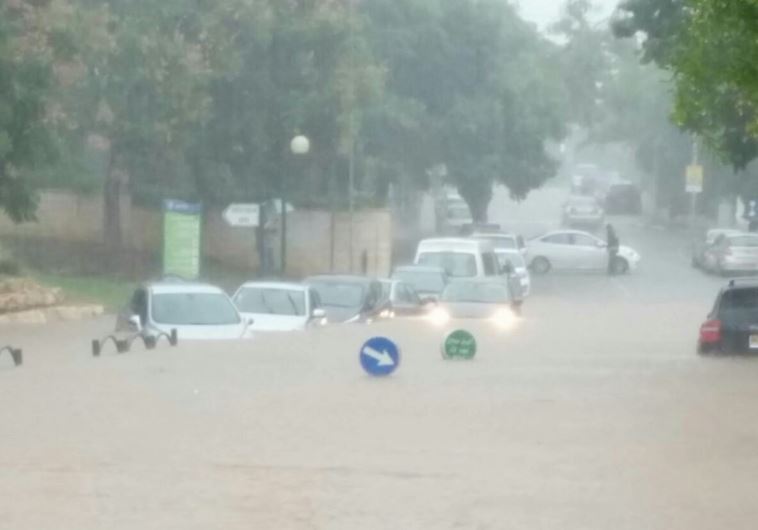 Flash flooding in Ra'anana