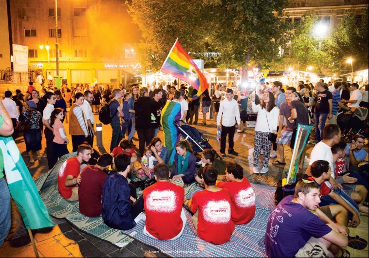 A ‘Thursday night encounter’ in Zion Square, in which young people from all over the political map gather to just listen to each other and talk