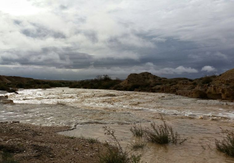 White stream at Ramat Hanegev