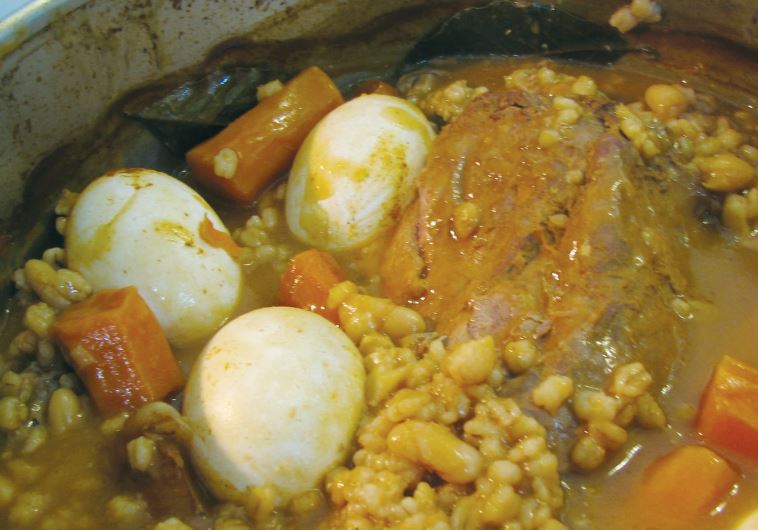 The German-Jewish poet Heinrich Heine (1797-1856) called the cholent dish ‘a ray of light immortal'