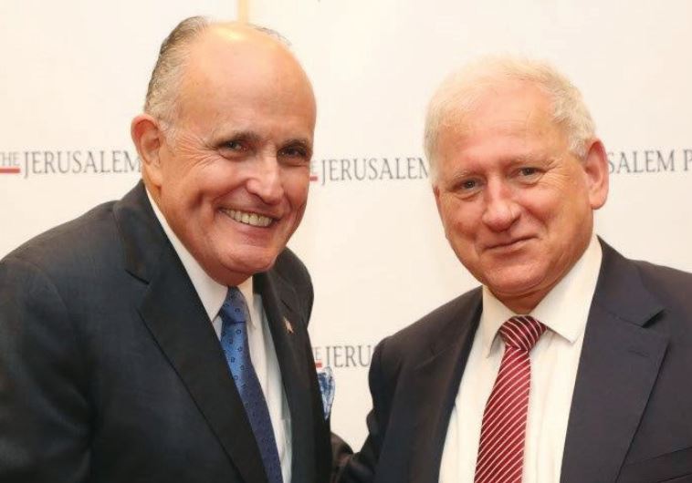 Bank Hapoalim Chairman Yair Seroussi (right) with former New York mayor Rudy Giuiliani