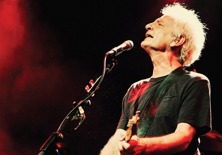 Israeli singer/songwriter Shalom Hanoch