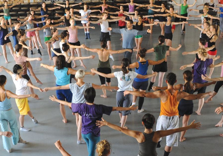 ‘MR GAGA’ features fascinating behind-the-scenes footage of Batsheva dancers rehearsing with Ohad Naharin.