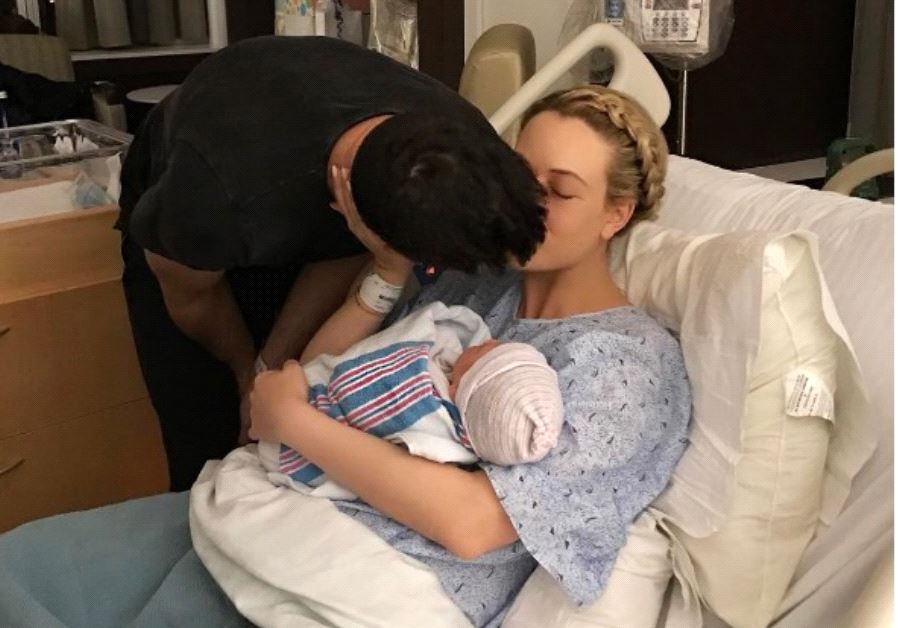 Maksim Chmerkovskiy and Peta Murgatroyd welcome son "Shai" in the world