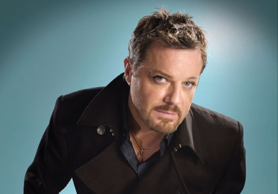 Renowned British stand-up comedian and actor Eddie Izzard