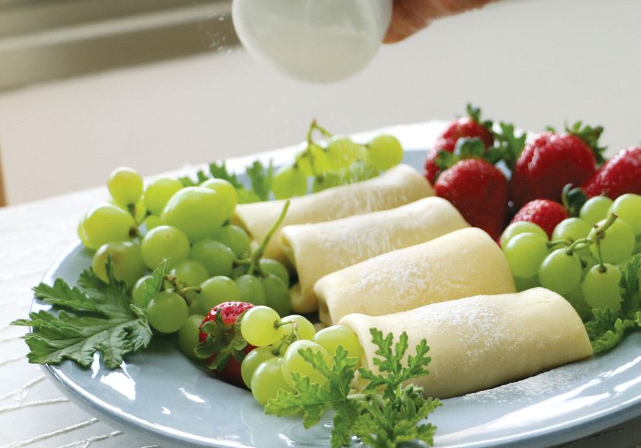 Roni’s cheese blintzes