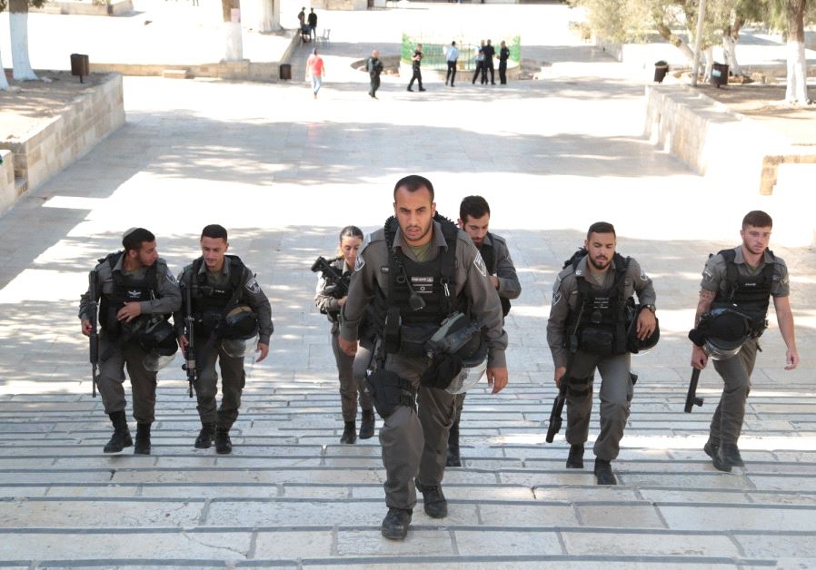 Security forces at the Temple Mount, July 2017